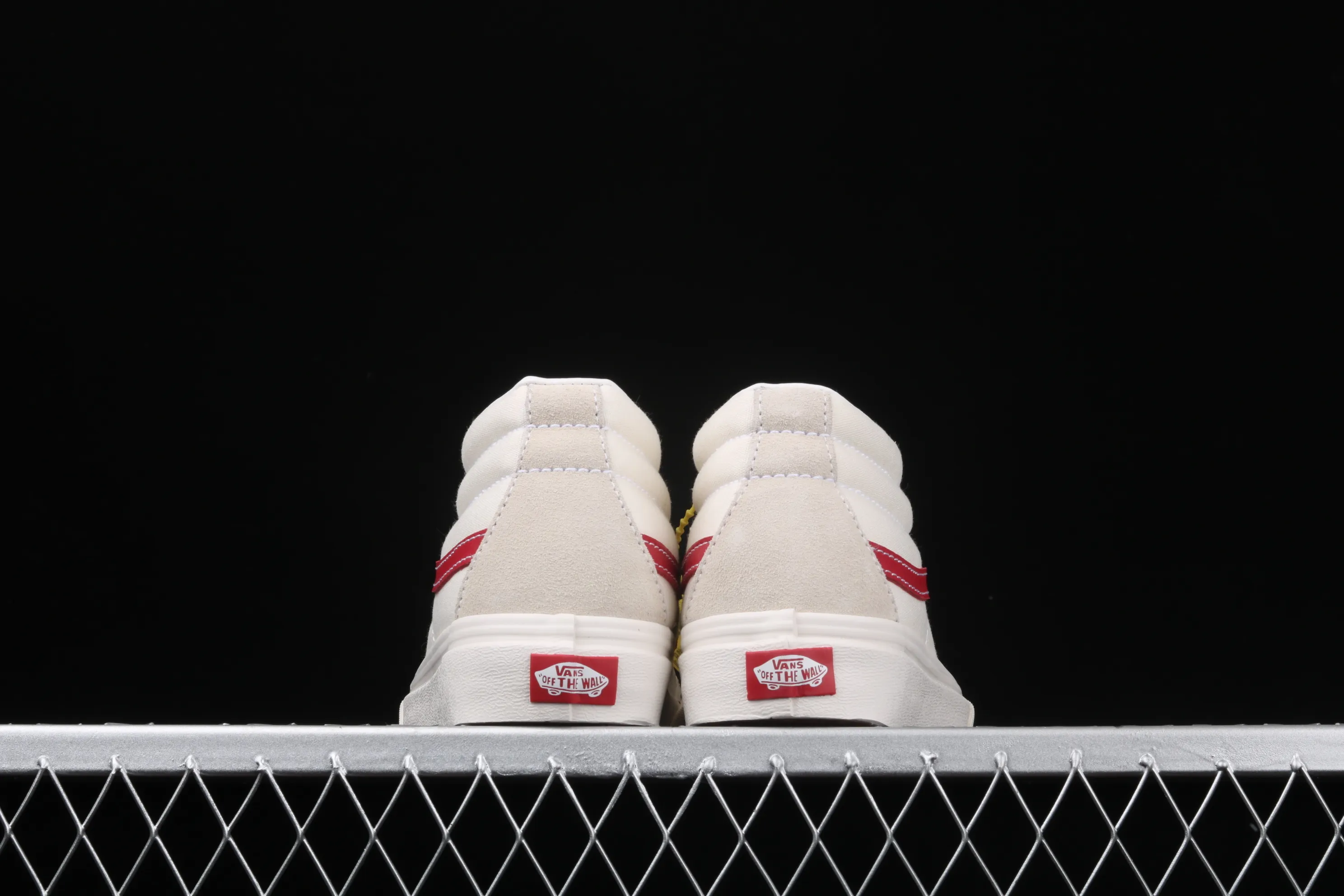 All Categories Vans Vans Series Vans Mid Vans Sk8 Mid Reissue Vans Mid VN0A391FOXS One size too large